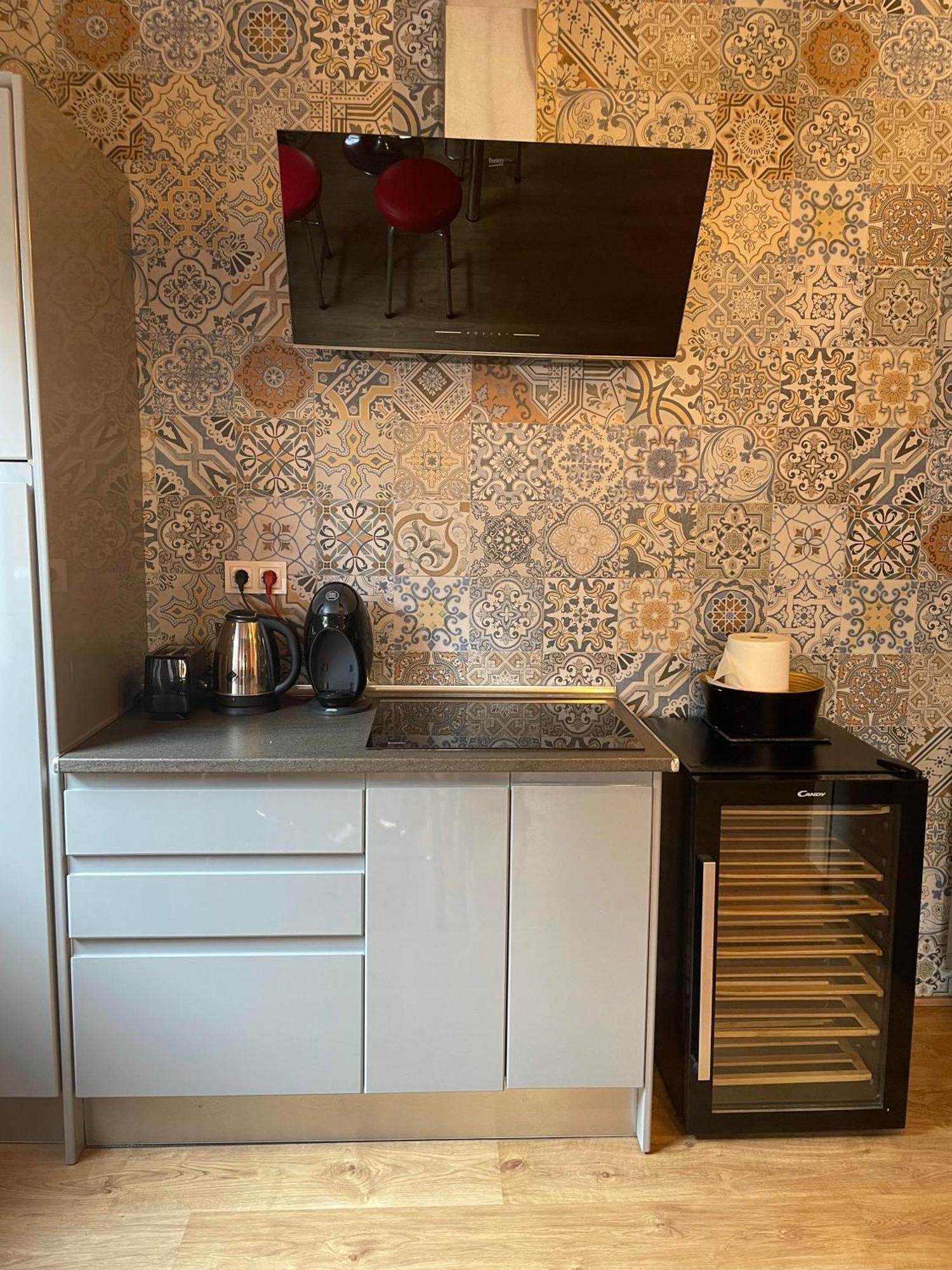 Apartamento Paris L’Hospitalet de Llobregat Exterior foto